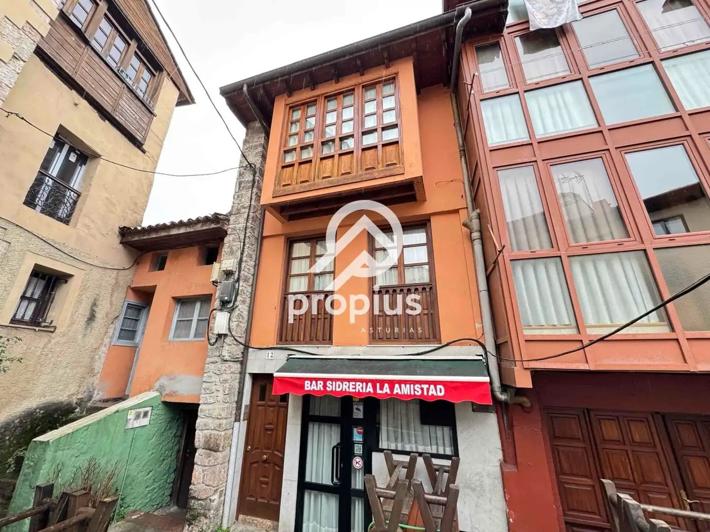 Vista exterior de Piso en venta en Llanes con Calefacción y Amueblado