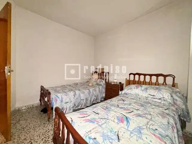 Habitación de Piso en venta en Guadalajara con Calefacción