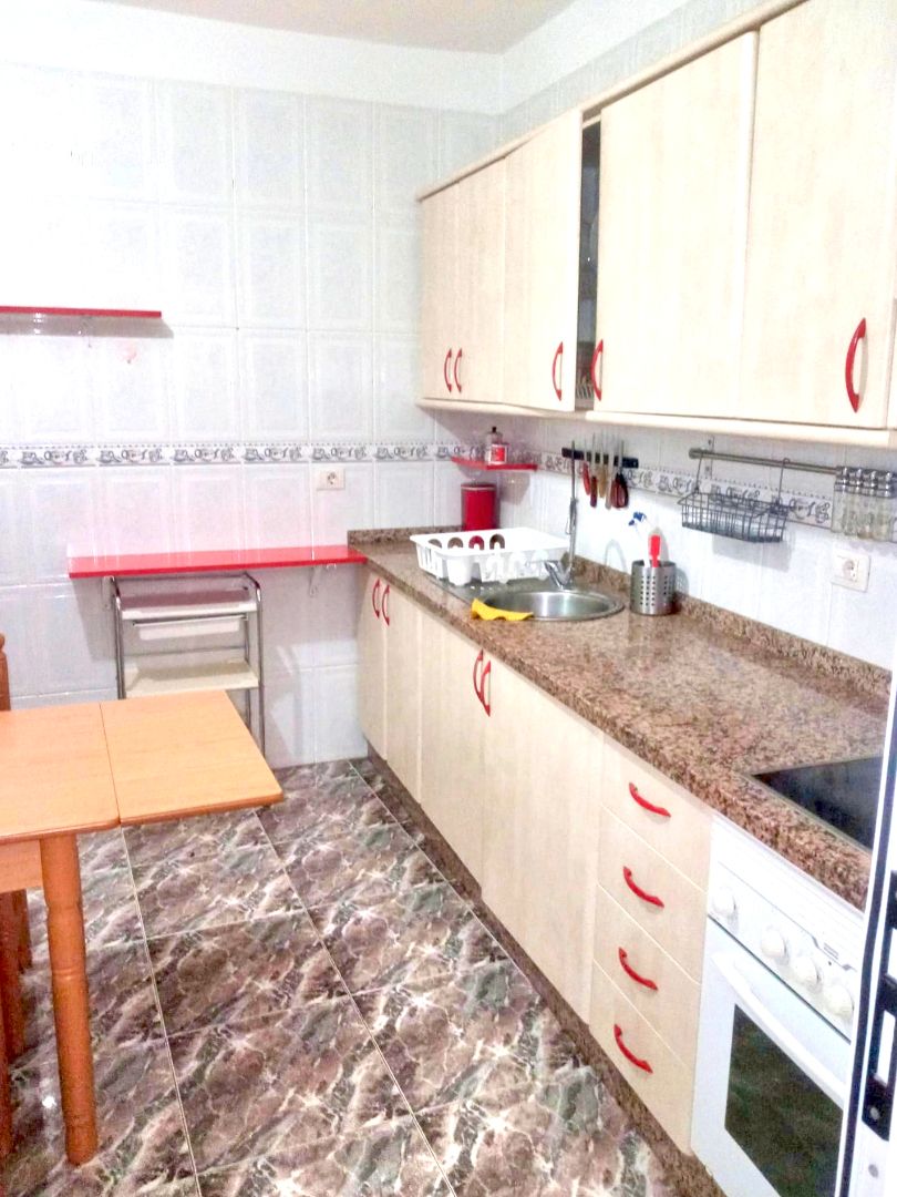 Kitchen of Flat to rent in San Cristóbal de la Laguna  with Furnished, Oven and Washing machine