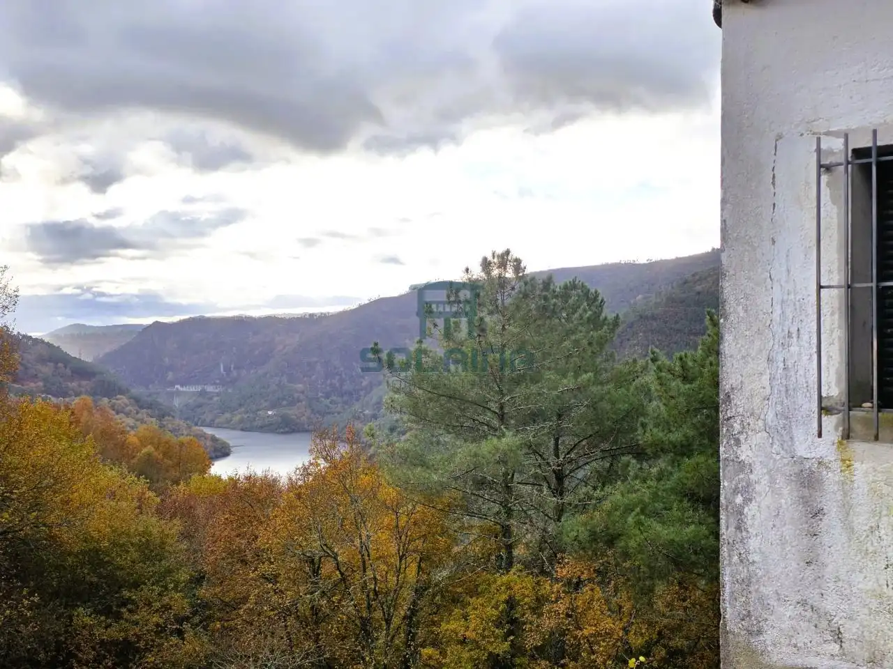Casa o xalet en venda en Pantón amb Calefacció i Jardí privat
