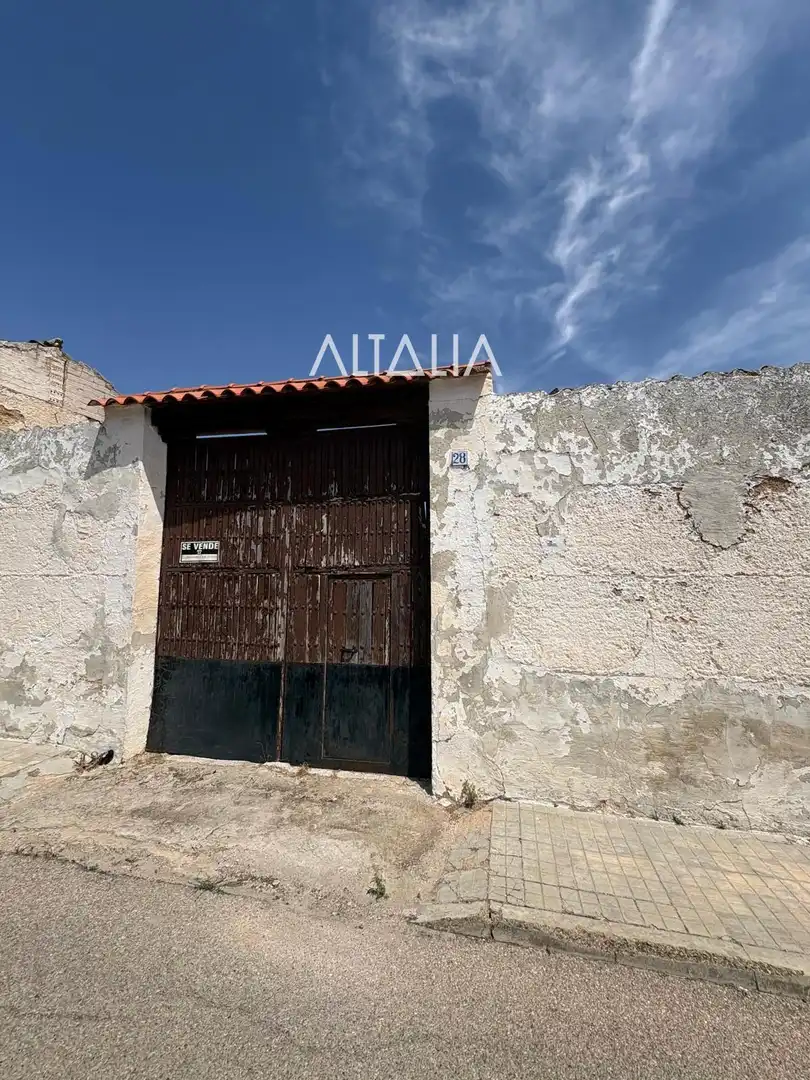 Exterior view of Land for sale in Villamayor de Santiago
