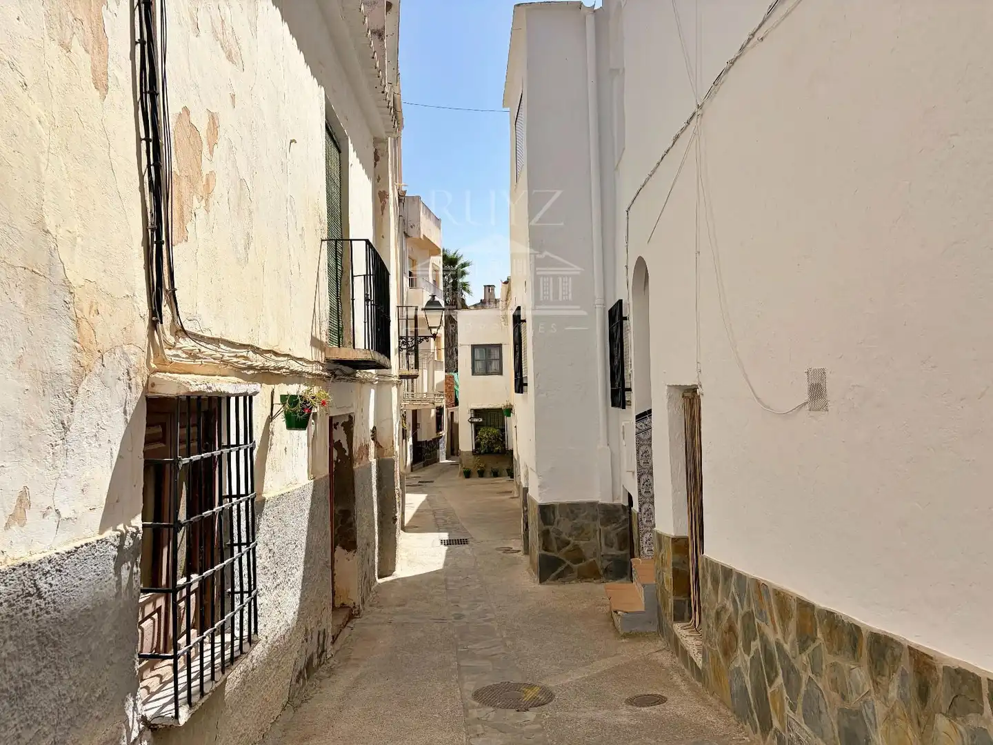 Vista exterior de Casa o chalet en venta en Carataunas con Terraza y Balcón