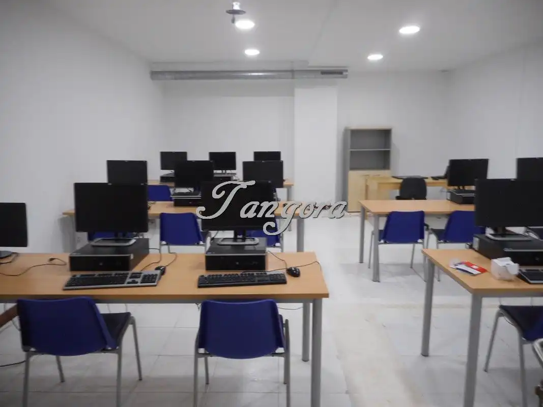 Local en venta en Villa de Plentzia Kalea, Las Arenas