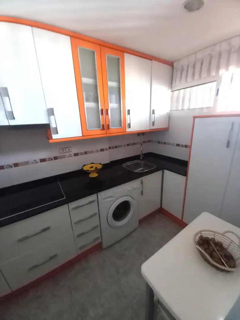 Flat with pool for sale in Playa de Levante, imagen 5