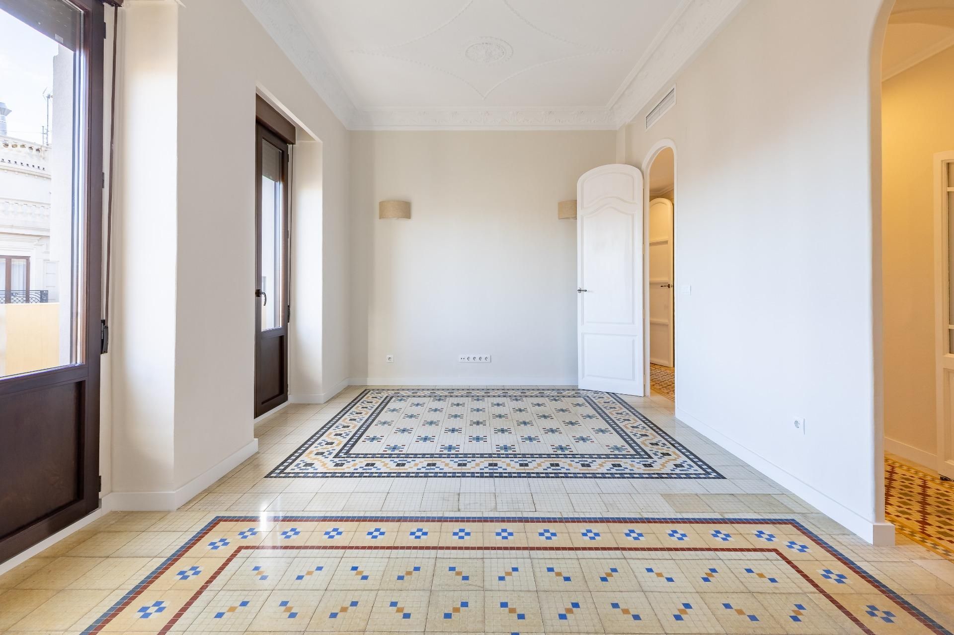 Flat for rent in Calle MARIA CRISTINA, 11, El Mercat, Ciutat Vella