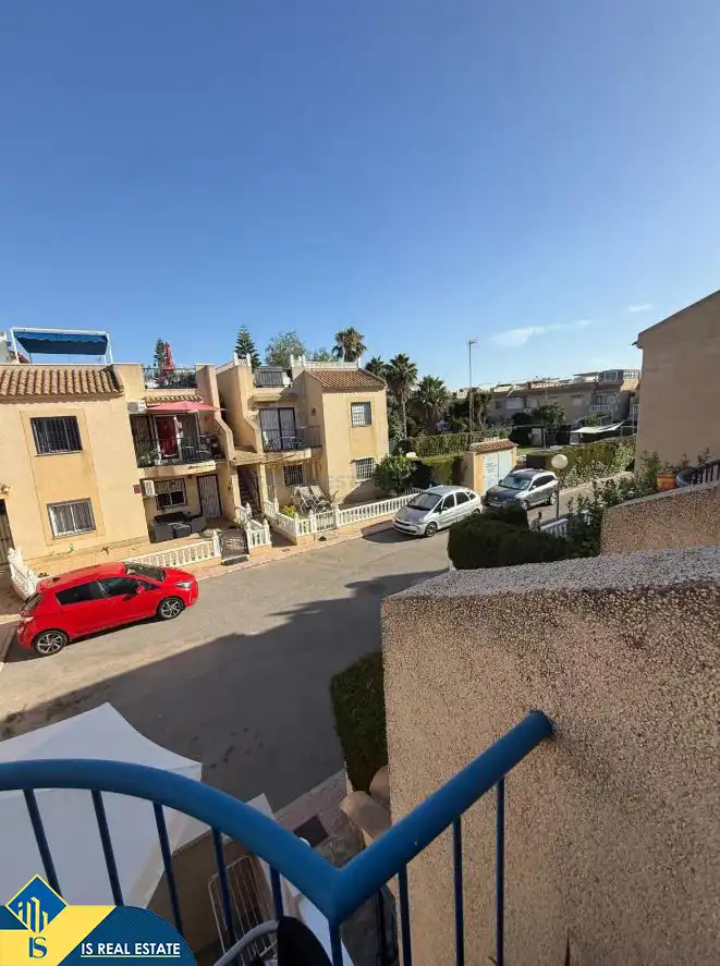 Bungalow con piscina en venta en Zona Carrefour - Urbanizaciones, imagen 11