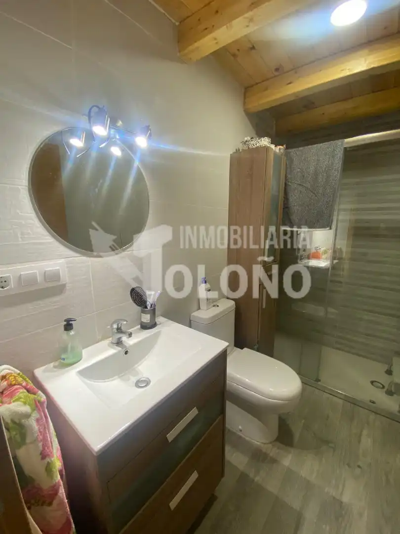 Badezimmer von Country house zum Verkauf in Rodezno mit Terrasse, Abstellraum und Möbliert