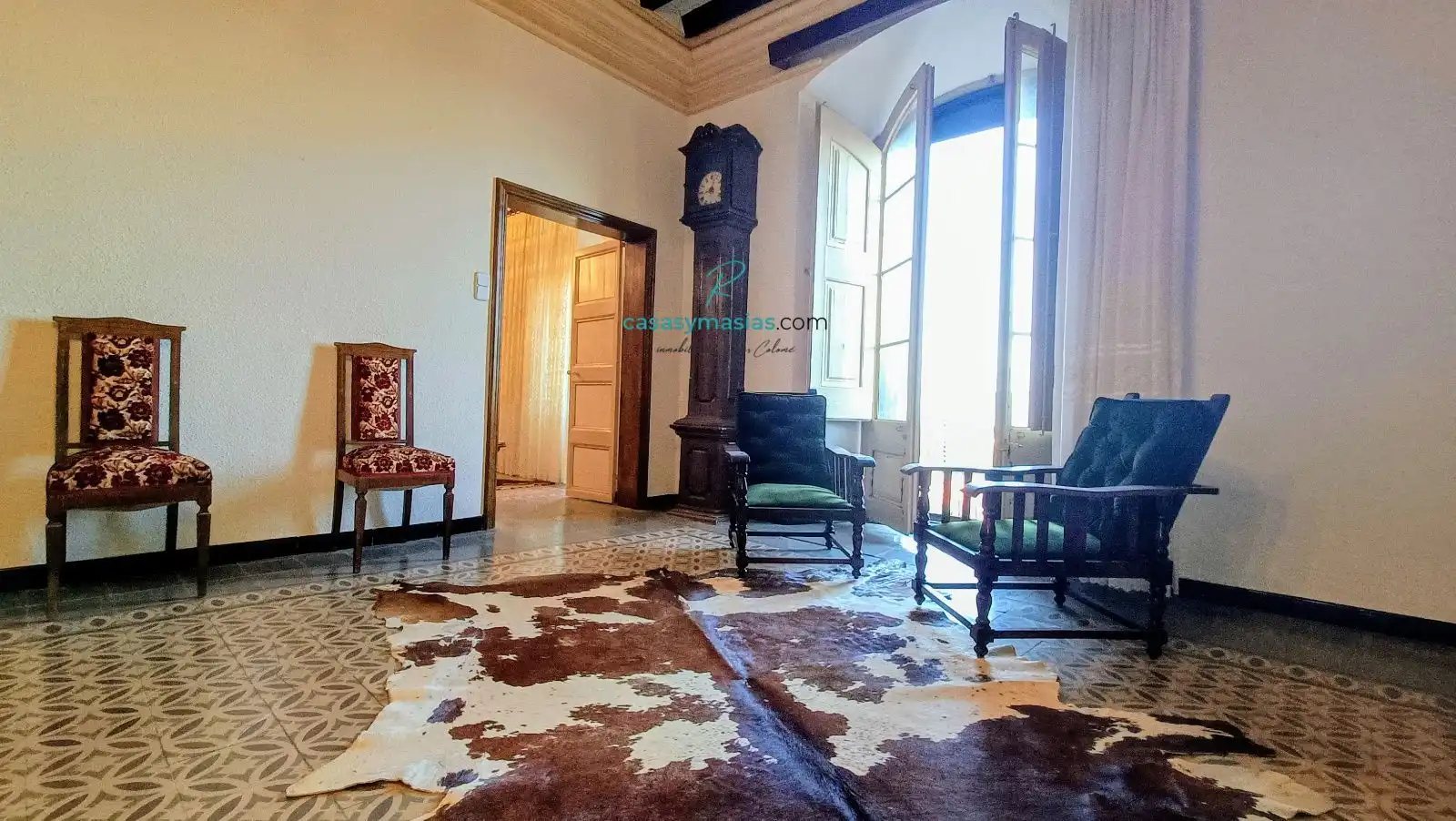 Sala de estar de Finca rústica de alquiler en Font-rubí con Aire acondicionado, Calefacción y Jardín privado