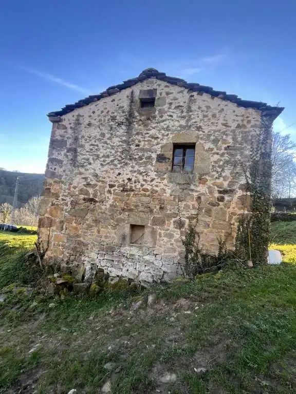 Vista exterior de Casa o xalet en venda en Selaya amb Jardí privat i Balcó