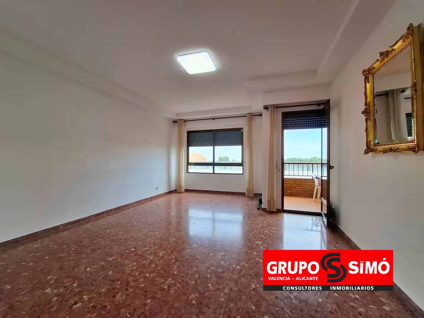 Piso de alquiler en Picassent con Aire acondicionado, Amueblado y Horno