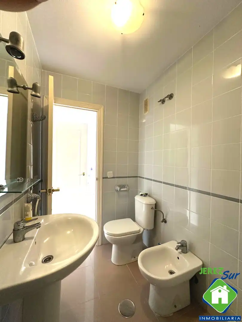 Baño de Piso en venta en Jerez de la Frontera con Aire acondicionado, Calefacción y Terraza