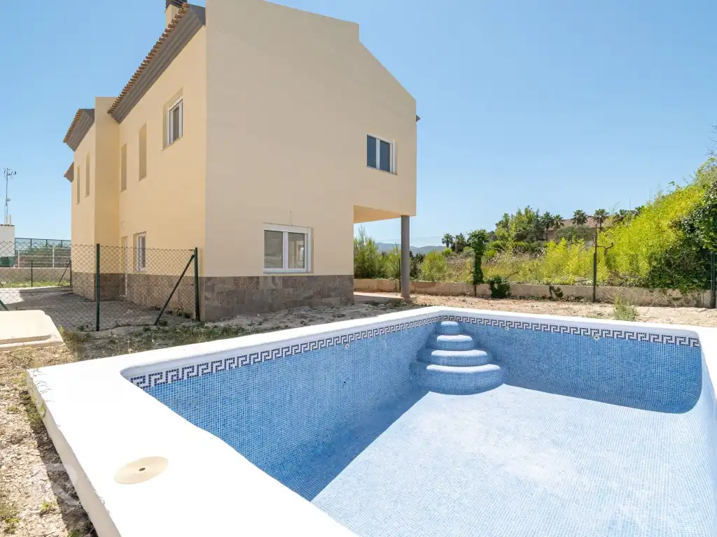 Adossat en venda a Camino Enchilagar