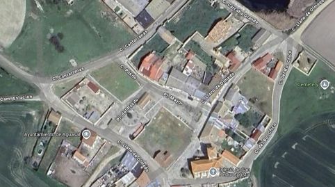 CASA EN AGUASAL