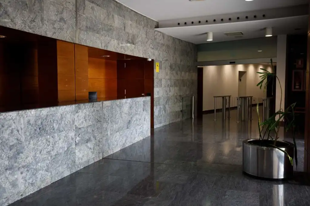 Gebäude zur Miete in El Prat de Llobregat