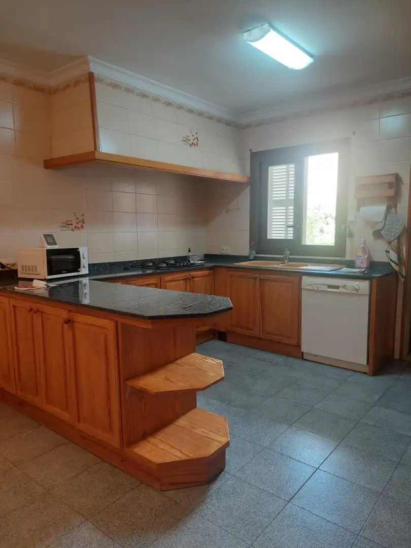 Cuina de Casa o xalet de lloguer en Marratxí amb Aire condicionat, Calefacció i Jardí privat