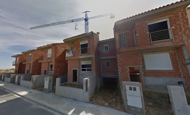 Casa-chalet en Venta en Caudete de las Fuentes