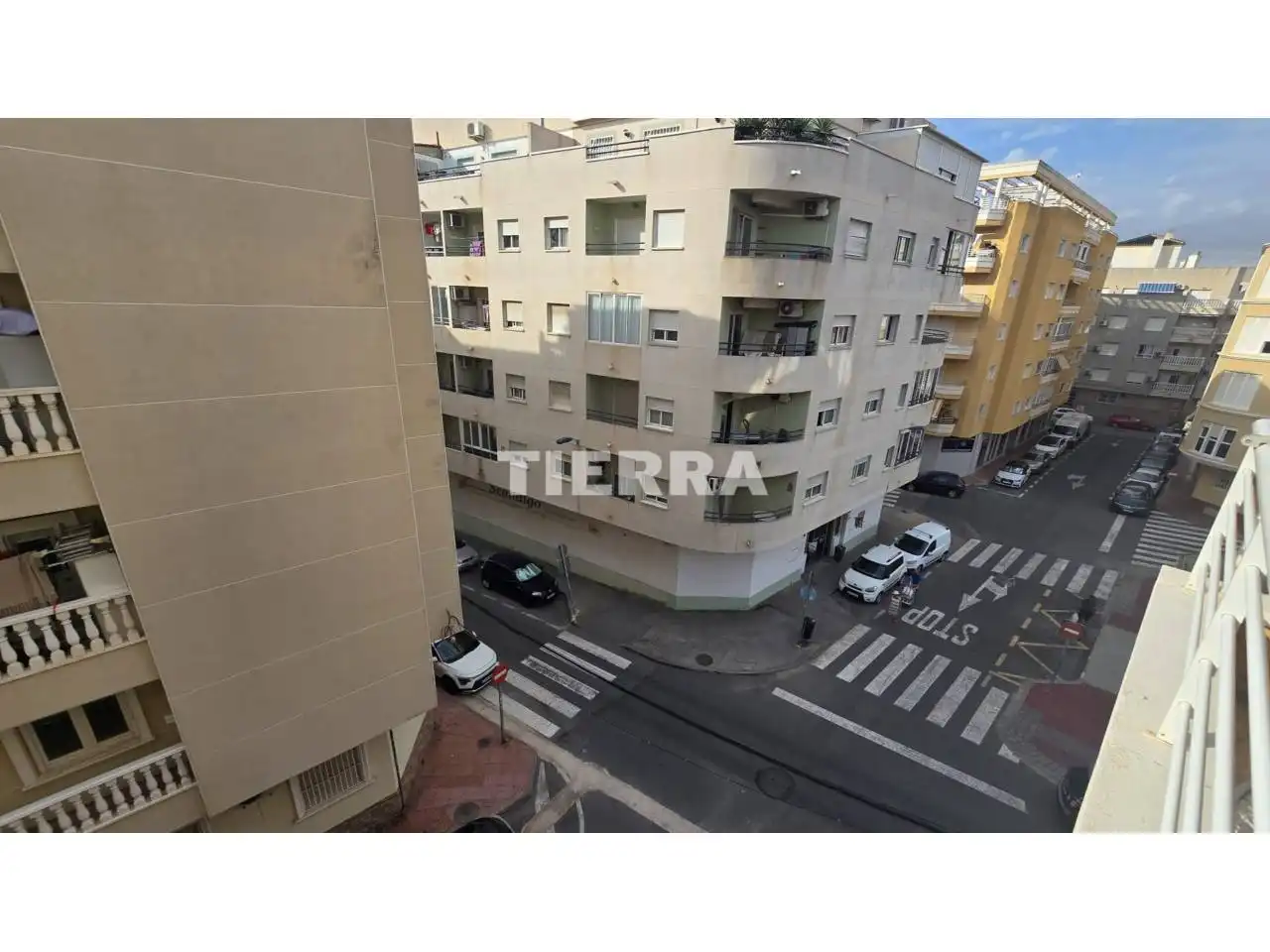 Flat with terrace for sale in Calle almudena, imagen 5