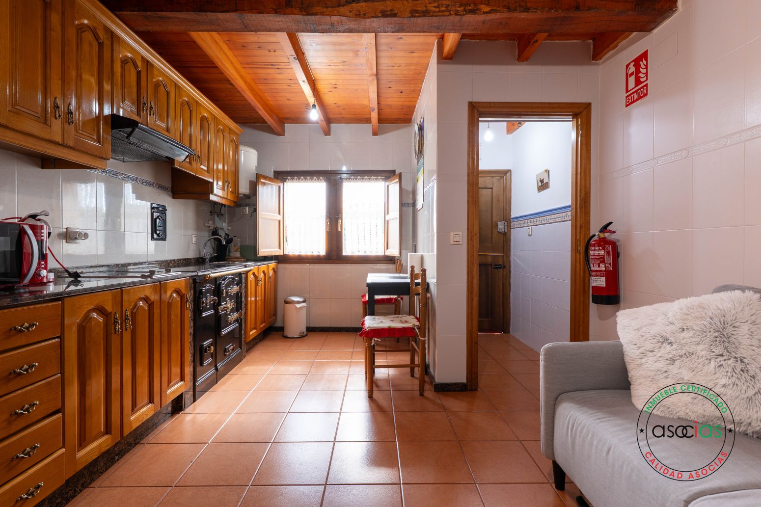Cuina de Casa o xalet en venda en Cabranes amb Calefacció i Parquet