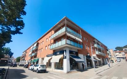 Exterior view of Flat for sale in Palau-solità i Plegamans  with Air Conditioner, Heating and Parquet flooring