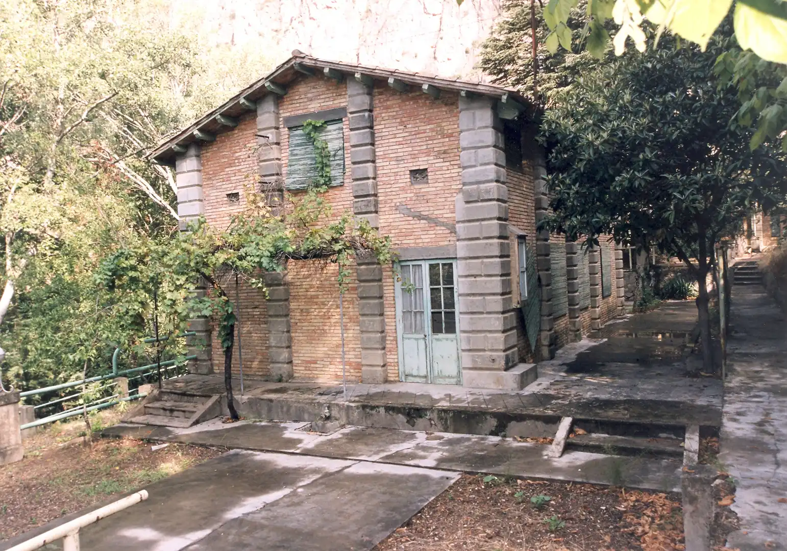 Vista exterior de Casa o chalet en venta en Camarasa con Jardín privado, Terraza y Balcón