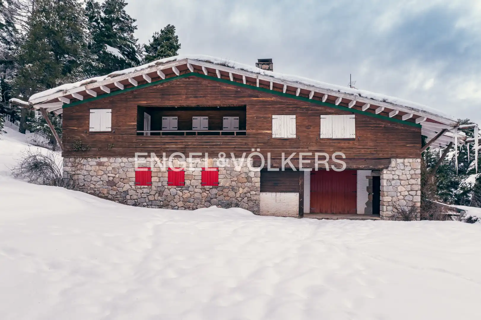 Exterior view of Houses for sale in Alp  with Heating, Private garden and Parquet flooring