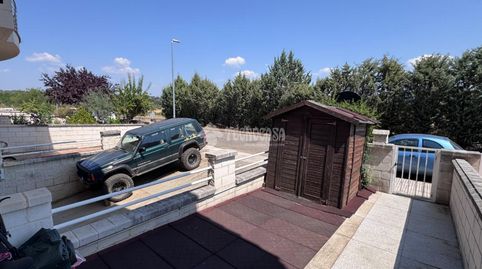 Foto 3 de Casa adosada en venta en Urb. el Mirador de Lorenzana, Cuadros, León