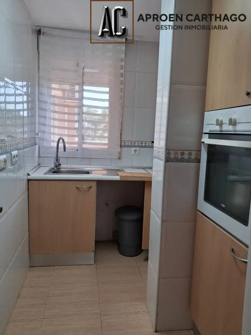 Cuina de Pis en venda en Cartagena amb Calefacció, Terrassa i Traster