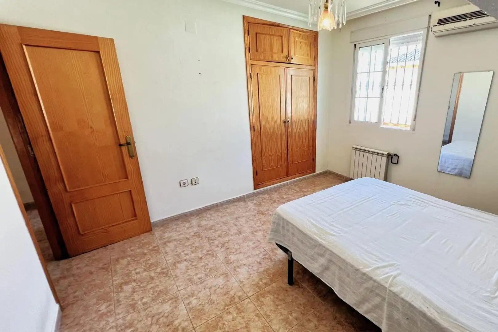 Casa pareada con jardín en venta en Calle C. Meridiano 4, imagen 38