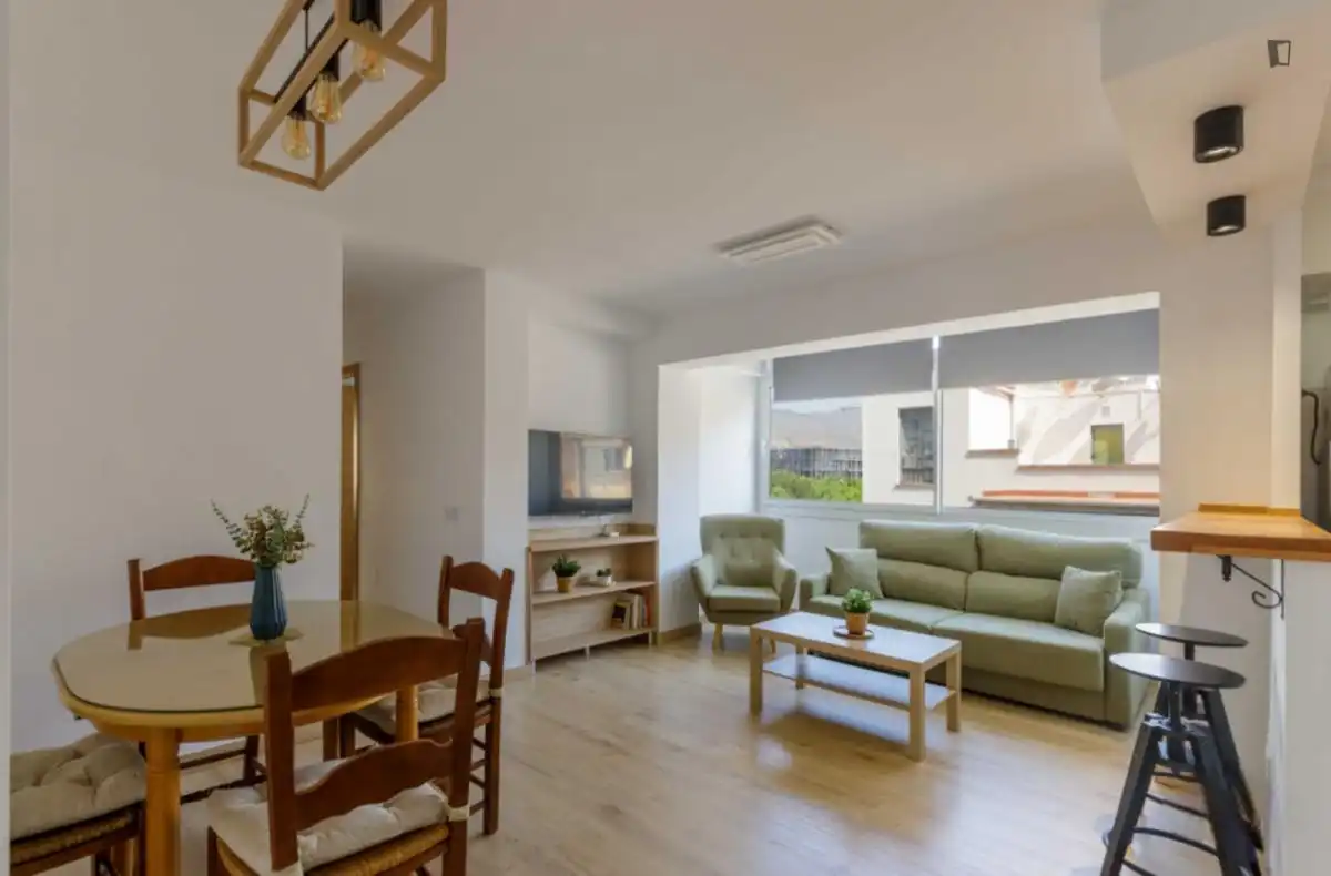Apartamento de alquiler en El Molinillo - Capuchinos