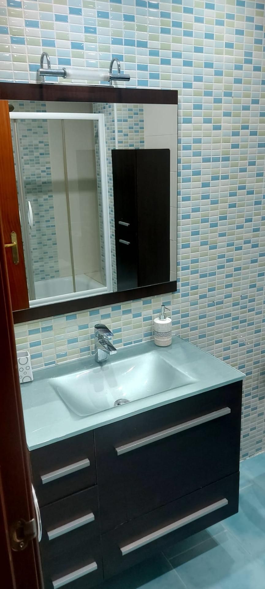 Baño de Piso en venta en Cáceres Capital con Aire acondicionado y Calefacción
