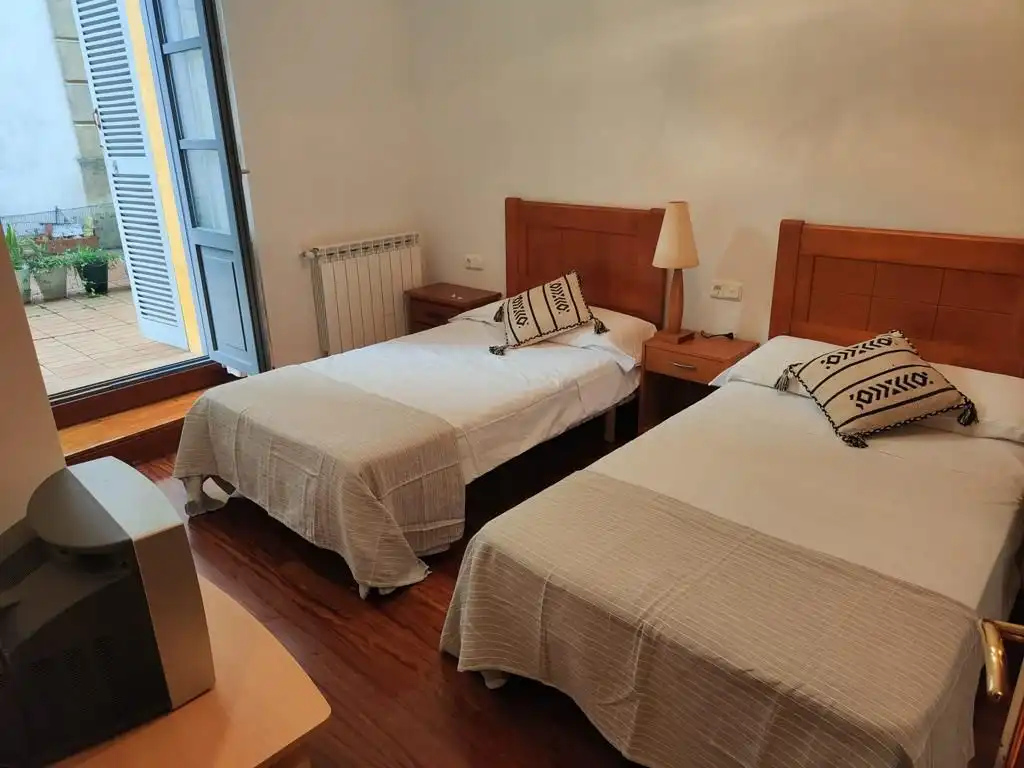 Flat for rent in Constitución Plaza, 145, Parte Vieja