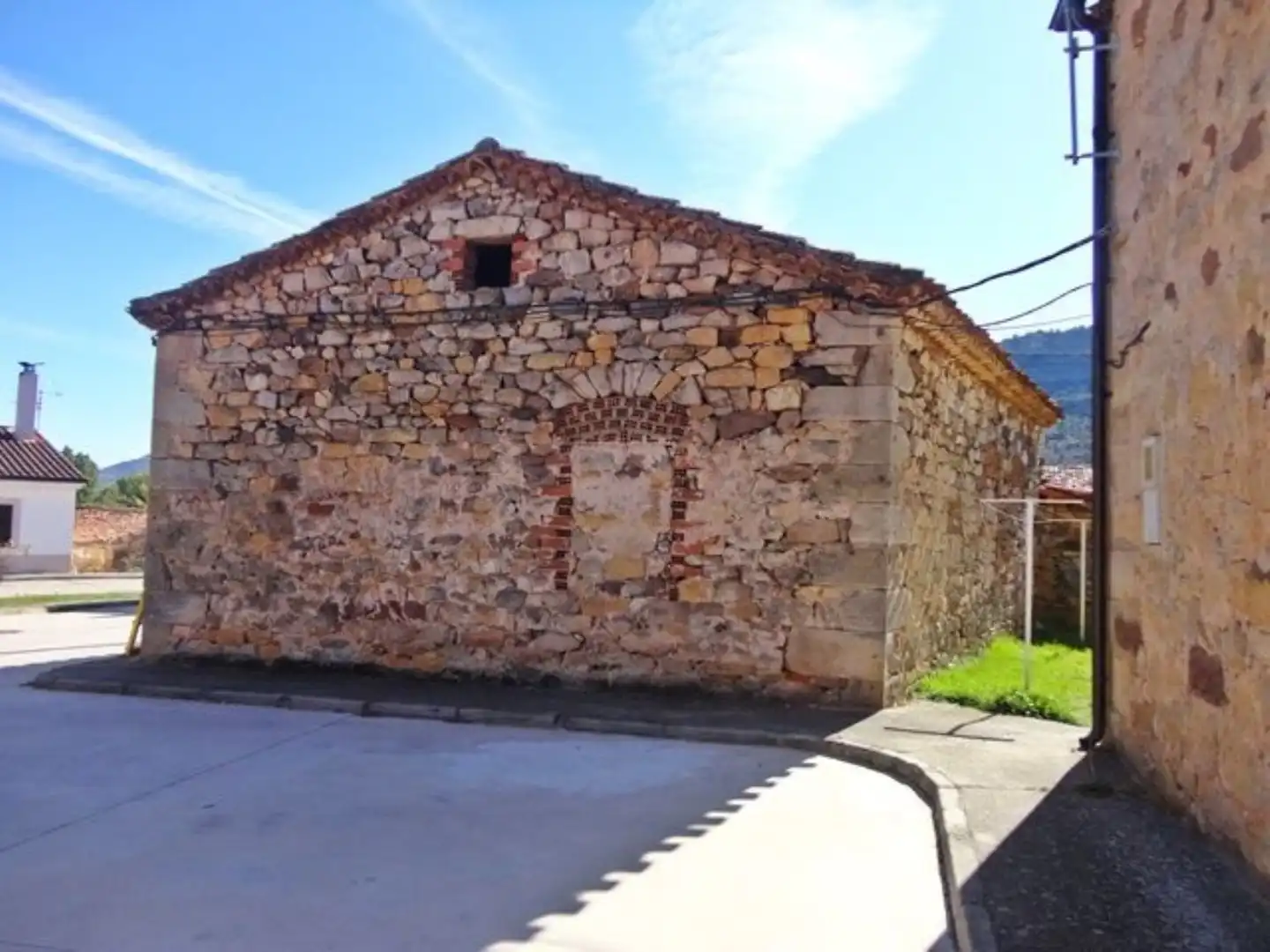 Exterior view of Industrial buildings for sale in Barbadillo del Mercado