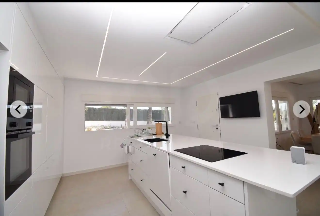 Chalet con piscina en venta en Peña de las Águilas, imagen 4