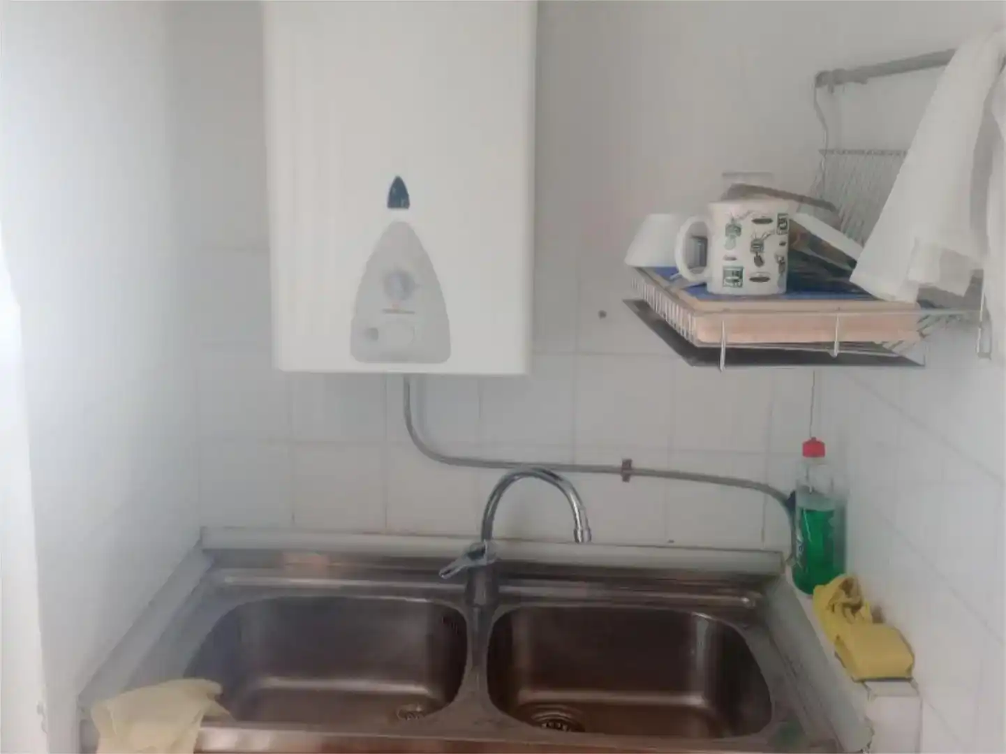 Cuina de Casa o xalet en venda en Quintanilla del Monte amb Jardí privat, Traster i Moblat