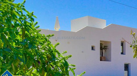 Villa con piscina, Islas Baleares, Ibiza. 4 habitaciones | 389 m² | 2,5 kilómetros al mar