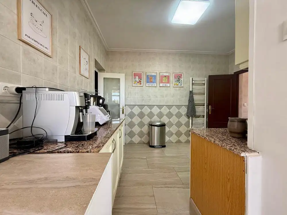 Cuina de Casa o xalet en venda en La Romana amb Aire condicionat