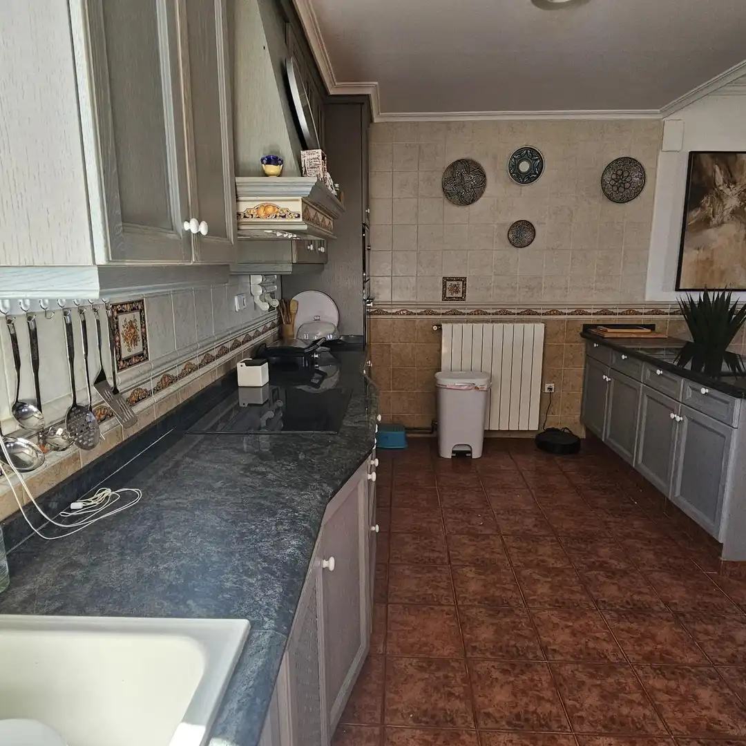 Detached house with pool for sale in Montserrat, imagen 10
