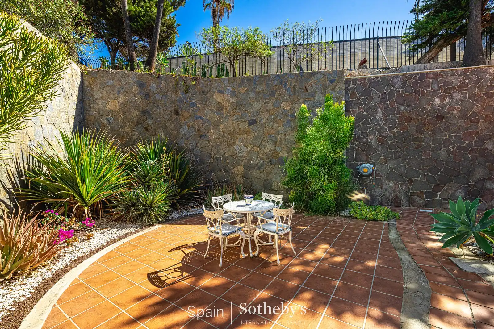 Terrassa de Casa o xalet en venda en Adeje amb Aire condicionat, Jardí privat i Terrassa