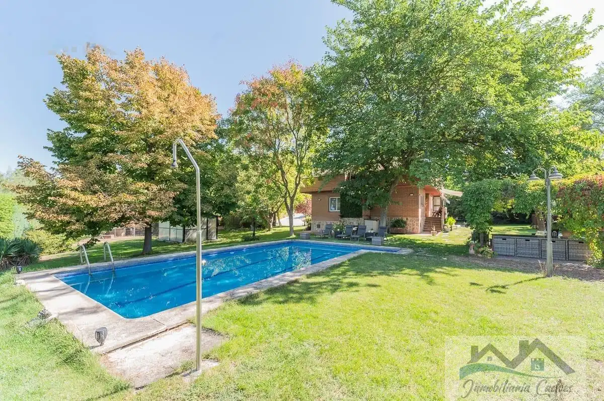 Houses for sale in Casco Antiguo