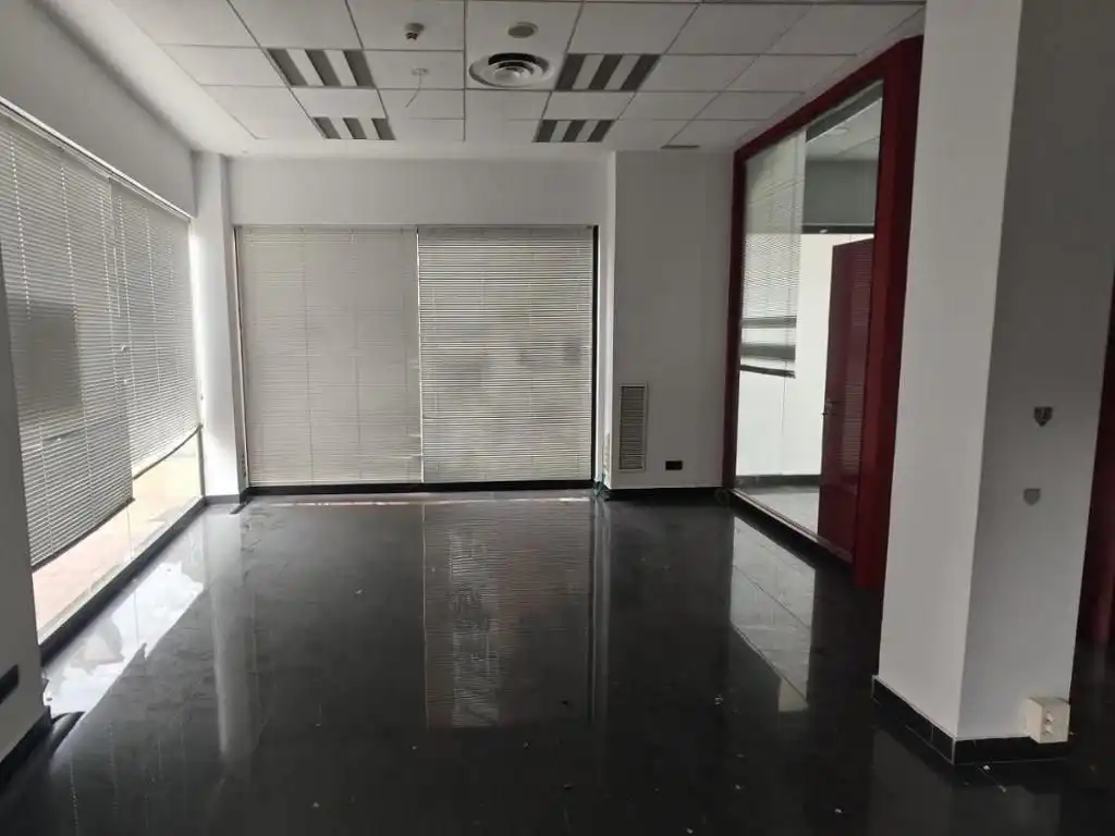 Commercial properties for sale in Getafe  with Air Conditioner
