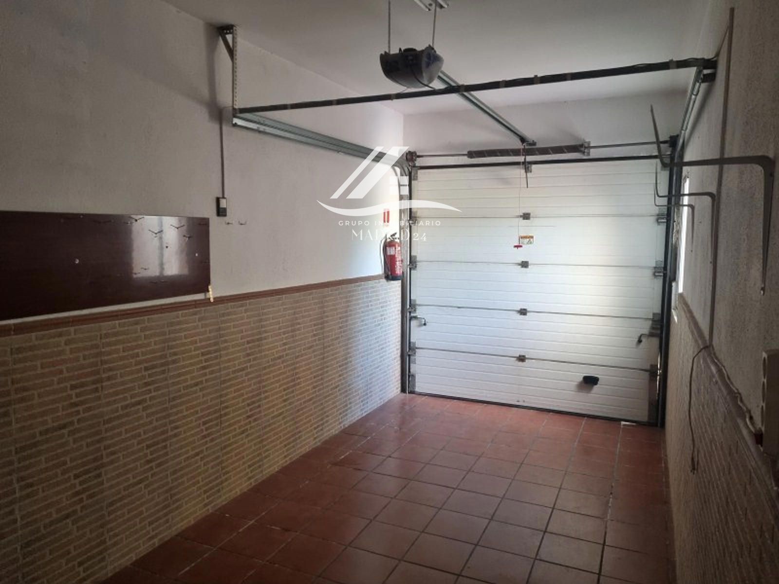 Single-family semi-detached for sale in Huércal de Almería