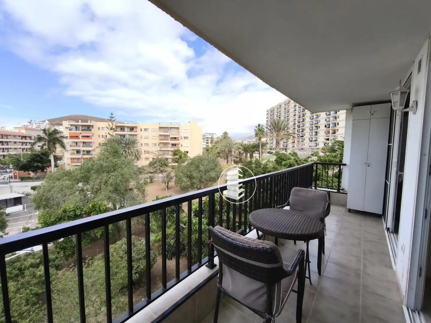 Flat with terrace for sale in Los Cristianos