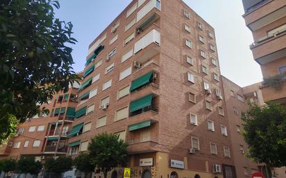 Exterior view of Flat for sale in Badajoz Capital  with Air Conditioner