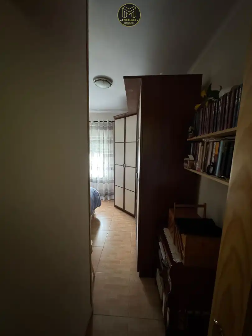Habitación de Piso en venta en Linares con Amueblado