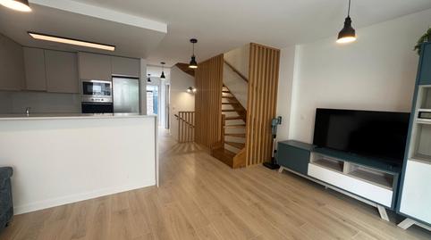 Foto 5 de Casa adosada en venda a Calle Padre Ignacio Ellacuría, 26, Carlos V, Cantabria