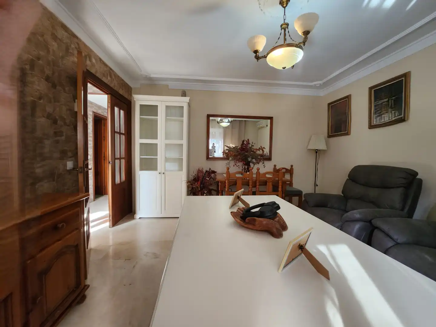 Menjador de Casa adosada en venda en Alcalá de Guadaira amb Aire condicionat, Calefacció i Terrassa