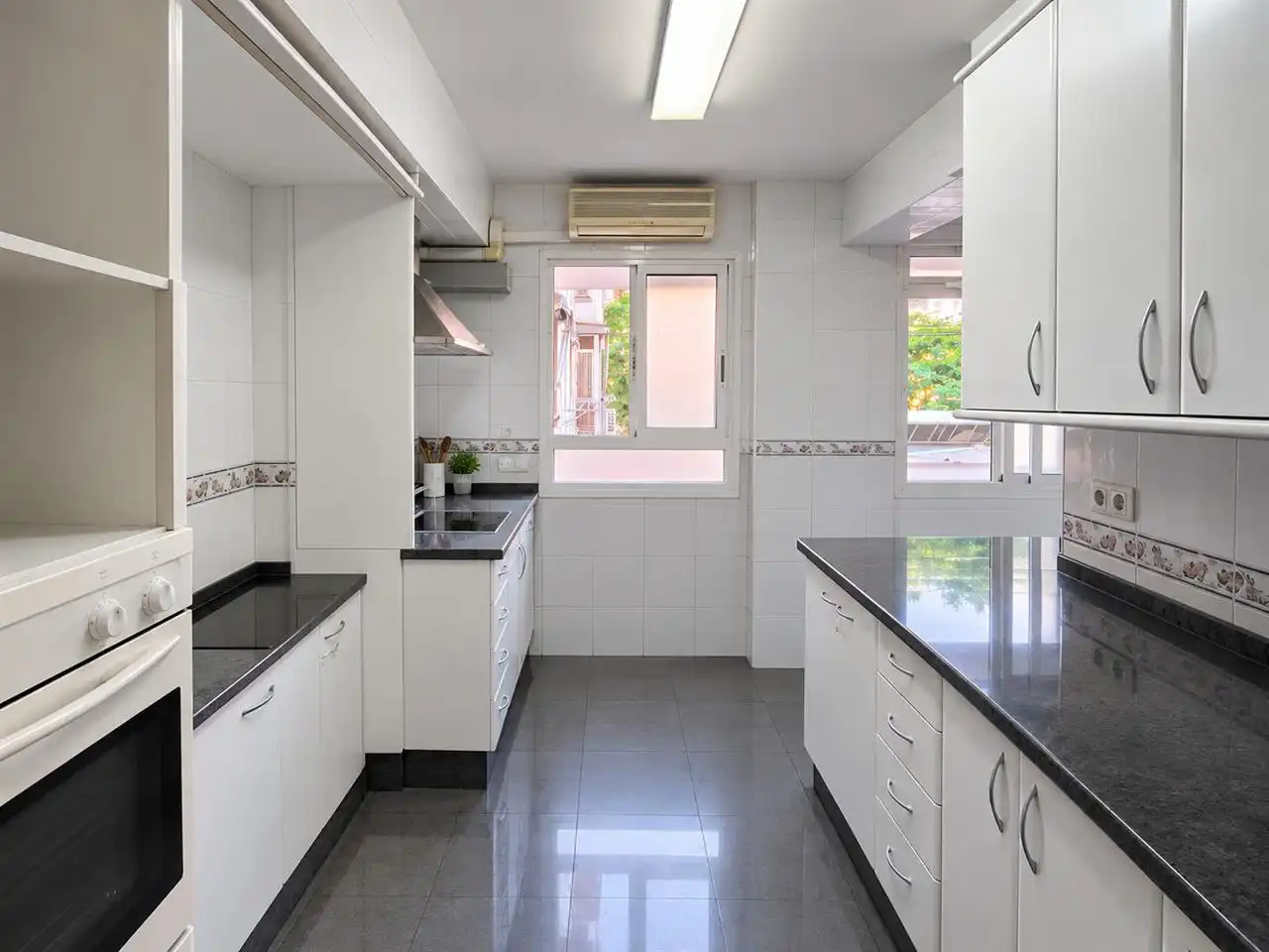 Piso con ascensor en venta en Carretera de Cádiz, imagen 4