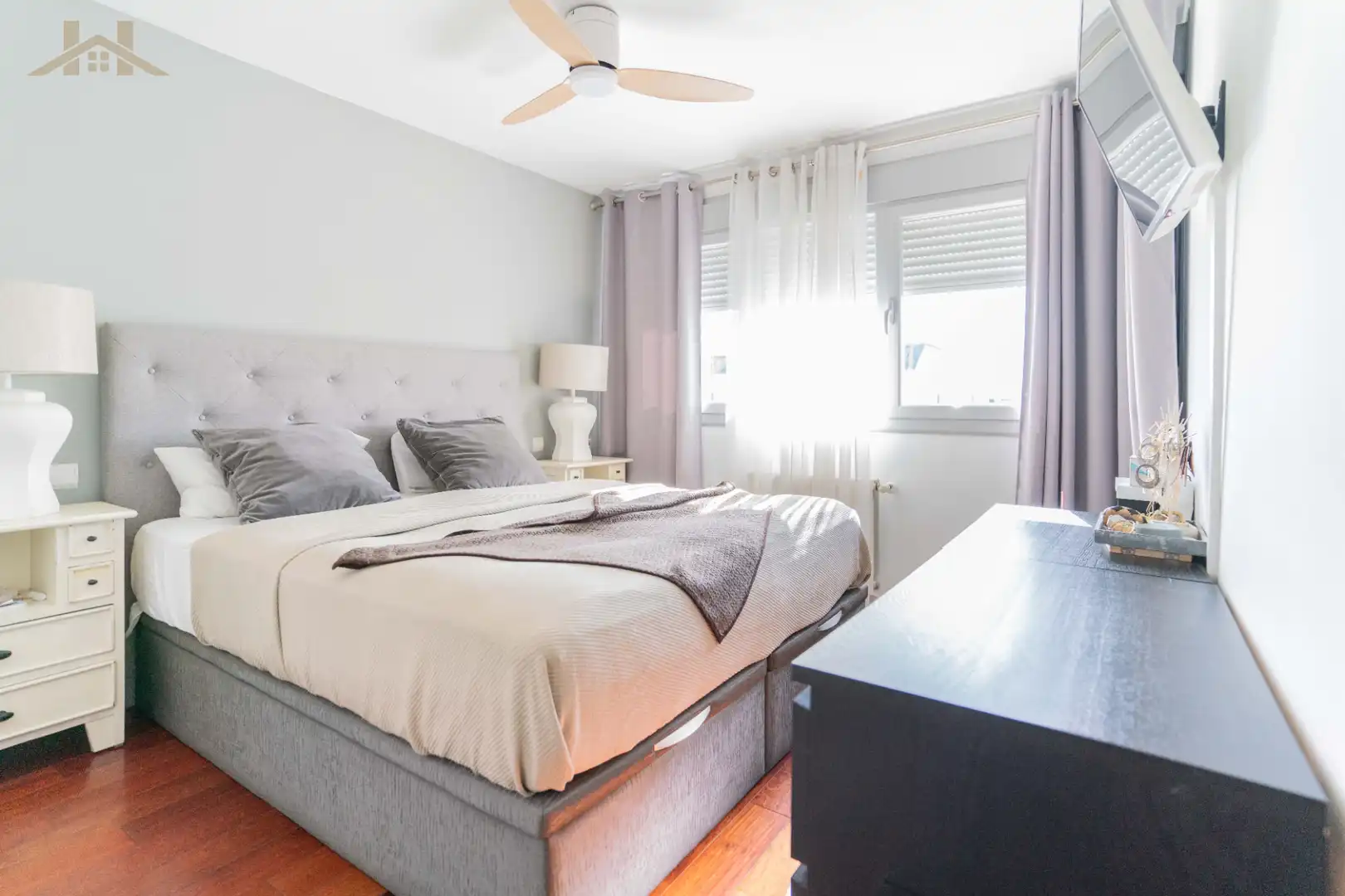 Habitación de Casa adosada en venta en Torrejón de Ardoz con Amueblado