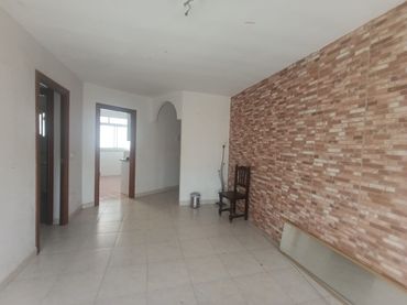 Flat with lift for sale in Calle Armengual de la Mota 17