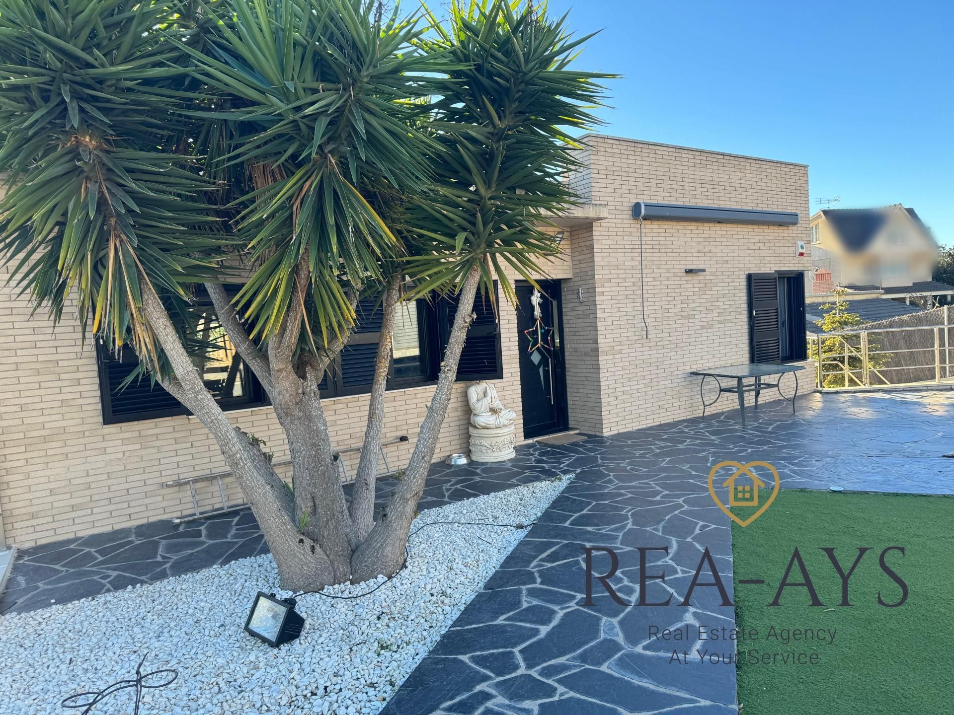 Exterior view of House or chalet for sale in Vallirana  with Air Conditioner, Heating and Private garden